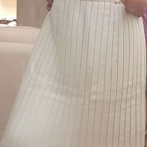 Pleated white skirt